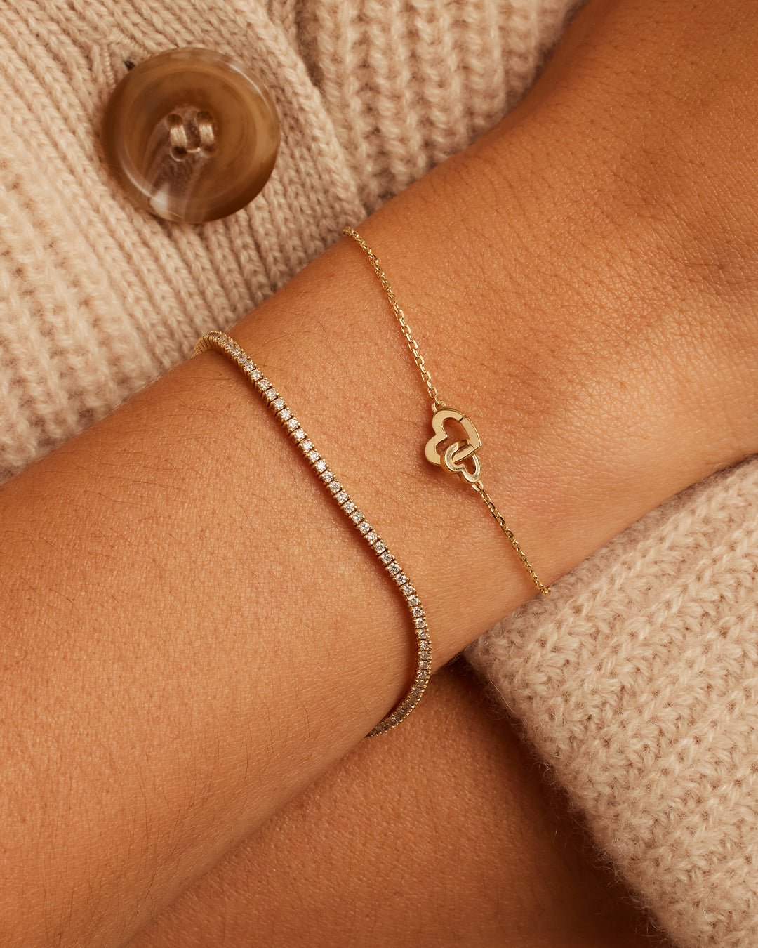 14k Gold Parker Heart Bracelet || option::14k Solid Gold, 6.5 in. || set::14k-gold-parker-heart-bracelet-stl