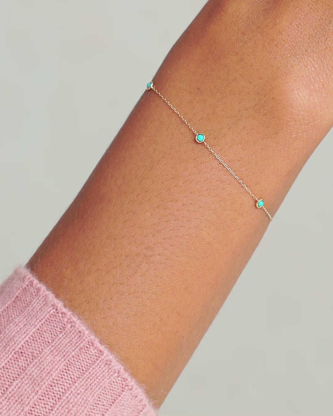 Classic Five Turquoise Bracelet || option::14k Solid Gold